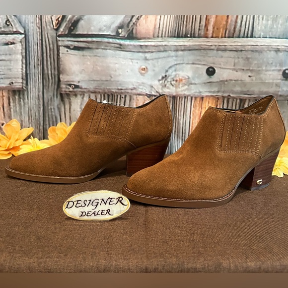 COACH Perri Suede Ankle Bootie NEW Size 6.5C Cognac FG4193 - Picture 2 of 10